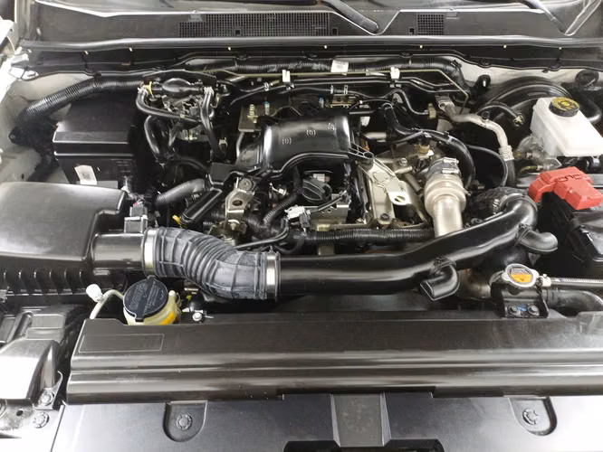 NISSAN NP300 FRONTIER - 2025 - PFNX - Automarket - Imagen 3