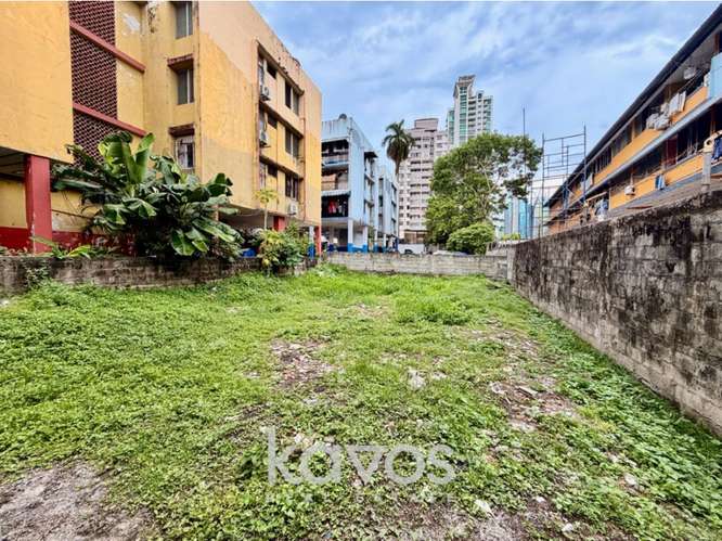 Edificio para inversión en Carrasquilla | 12 apartamentos mas terreno