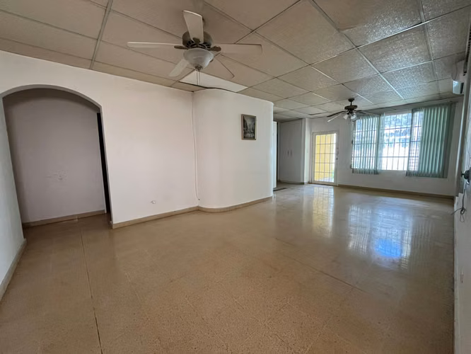 VENTA DE CASA EN VILLA LUCRE - Imagen 3