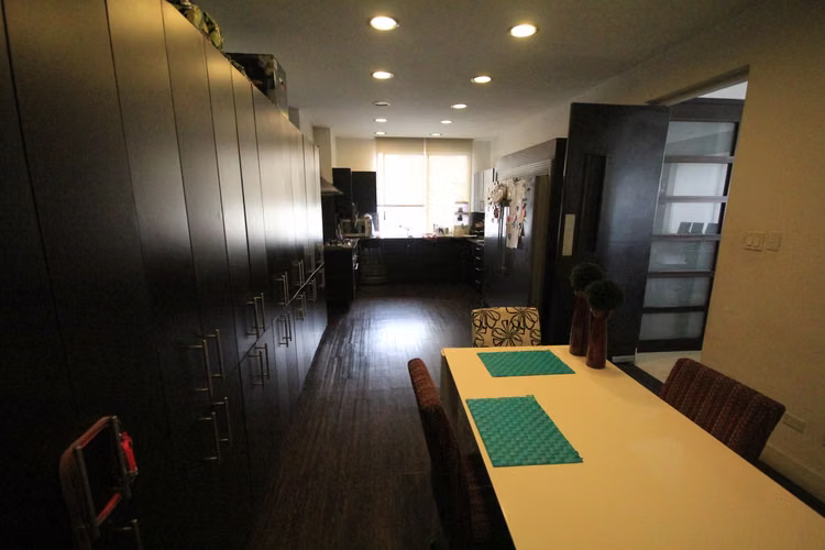 OPORTUNIDAD ÚNICA: APARTAMENTO DE 283 m² – PH TERRANOVA