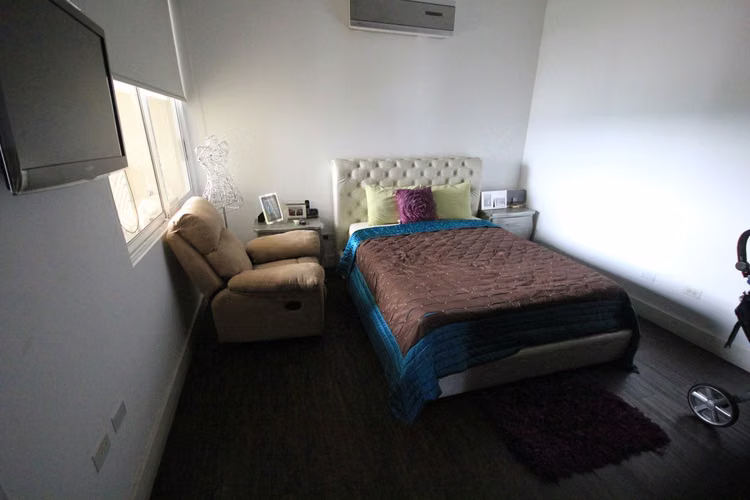 OPORTUNIDAD ÚNICA: APARTAMENTO DE 283 m² – PH TERRANOVA