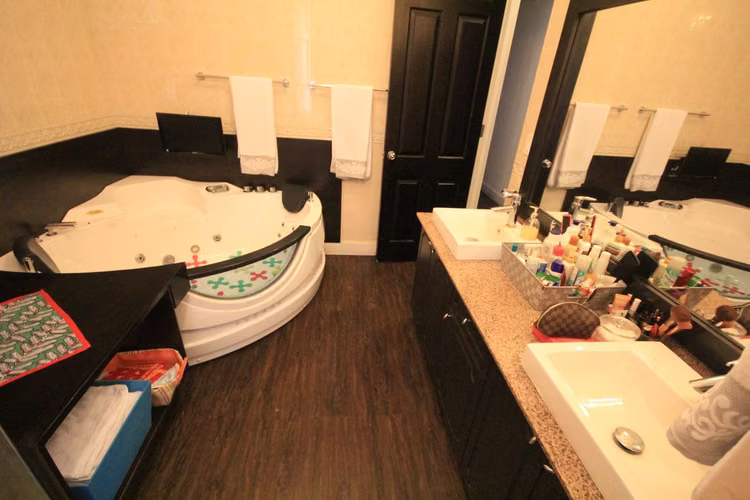 OPORTUNIDAD ÚNICA: APARTAMENTO DE 283 m² – PH TERRANOVA