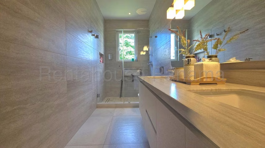 Venta Casa The Woods Santa Maria 26YCG4770