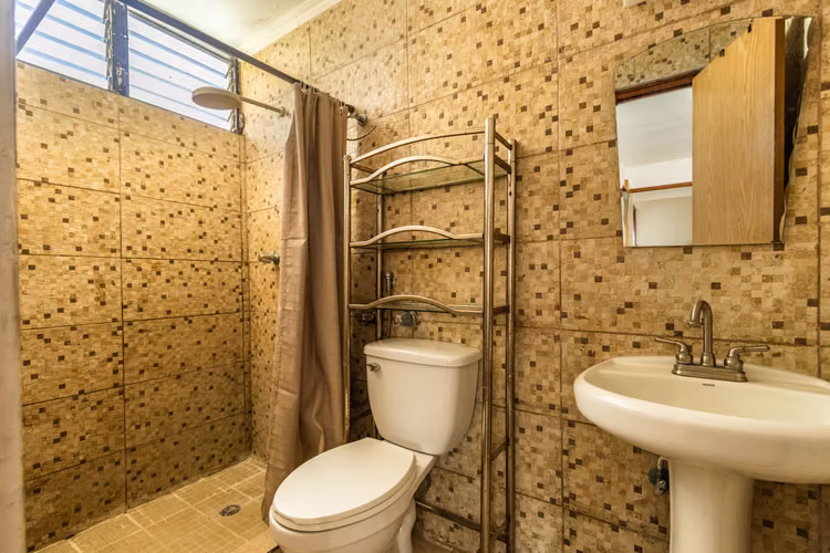 Venta de apartamento 3 Recamaras en Ave. 12 de Octubre - Imagen 8