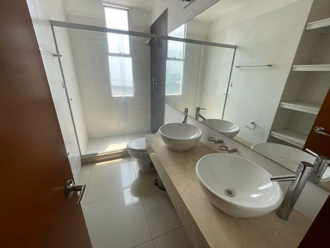 VENDO HERMOSO APARTAMENTO AMOBLADO EN COCO DEL MAR BAHIA DEL GOLF - Imagen 11