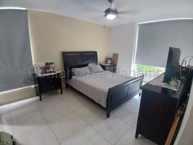 Alquiler de Apartamento Amoblado en Clayton 26*8122Mfk