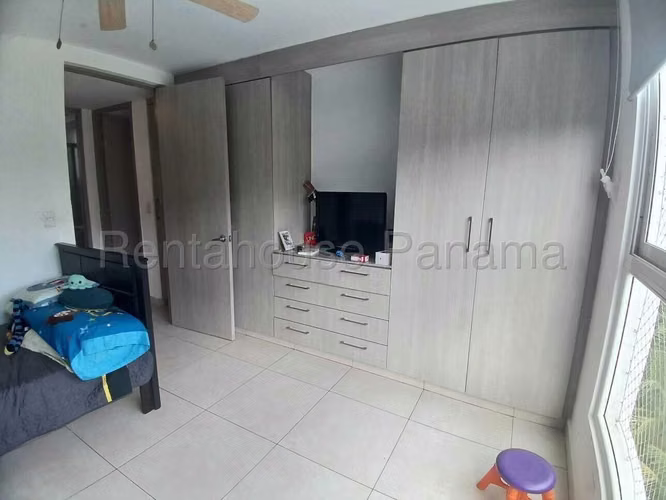 Alquiler de Apartamento Amoblado en Clayton 26*8122Mfk