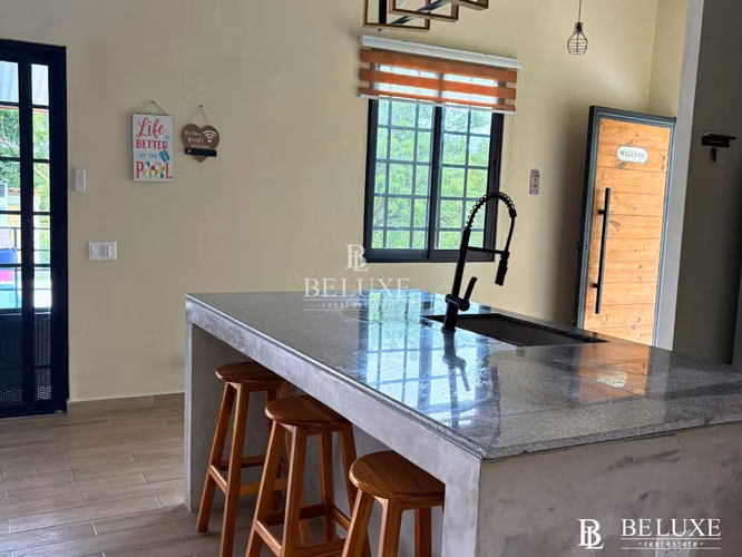 VENTA DE CASA EN PUNTA BARCO SAN CARLOS (6)