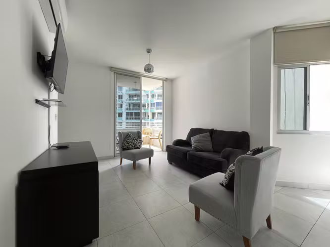 VENTA | Luxor 200, El Cangrejo | 84m² | 2 Rec, 2 Baños, Balcón | Amoblado | 1 Parking | $180,000