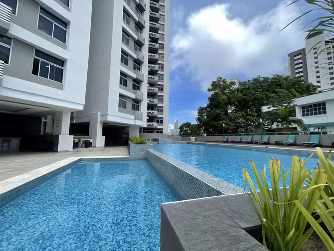 VENTA | Luxor 200, El Cangrejo | 84m² | 2 Rec, 2 Baños, Balcón | Amoblado | 1 Parking | $180,000