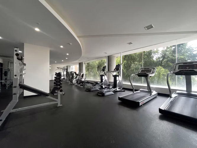 VENTA | Luxor 200, El Cangrejo | 84m² | 2 Rec, 2 Baños, Balcón | Amoblado | 1 Parking | $180,000