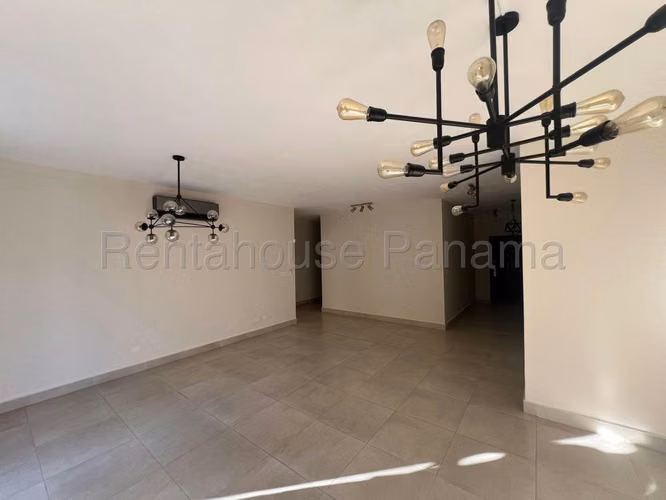 Apartamento en Alquiler en Clayton 26*7262mfk