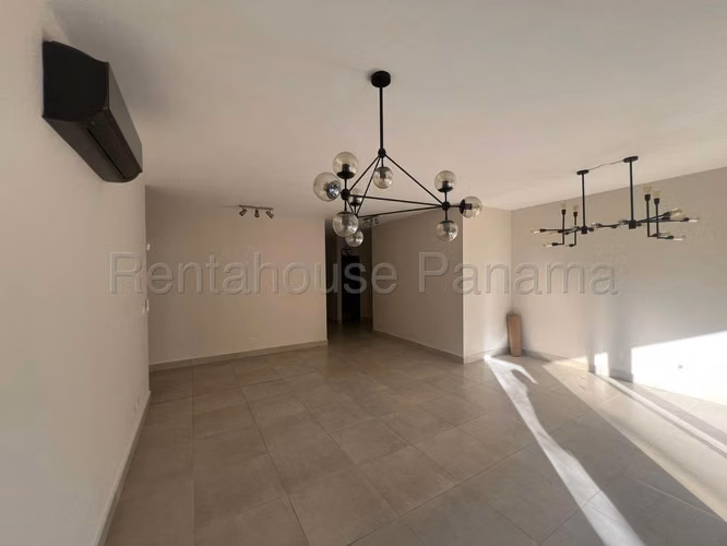 Apartamento en Alquiler en Clayton 26*7262mfk