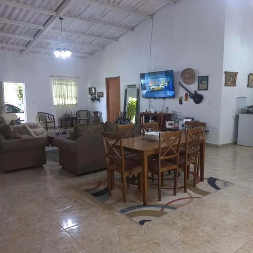 SE VENDE CASA MODERNA EN EL HIGO DE SAN CARLOS, PANAMÁ OESTE