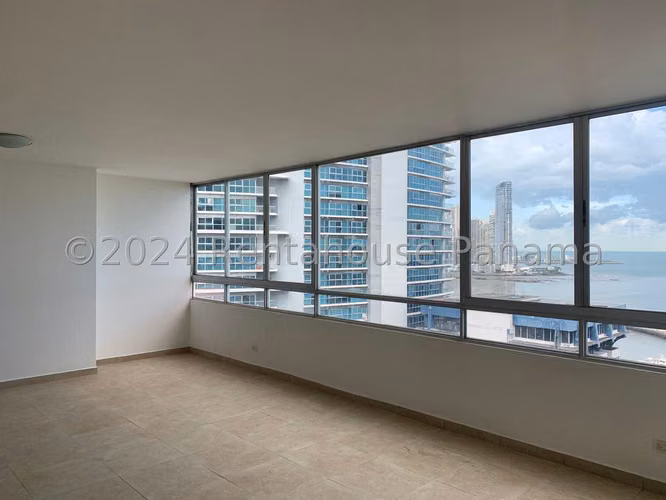 Apartamento en Venta en Bella Vista 26*7330Mfk