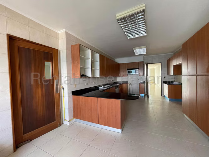 Venta de Apartamento en Paitilla 26*3521Mfk
