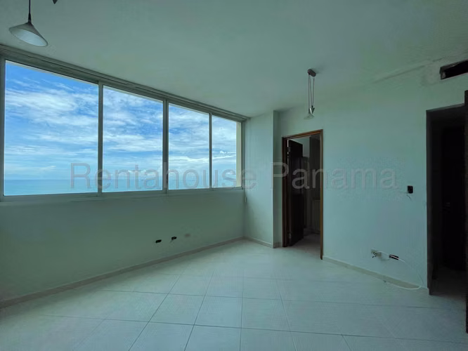 Venta de Apartamento en Paitilla 26*3521Mfk
