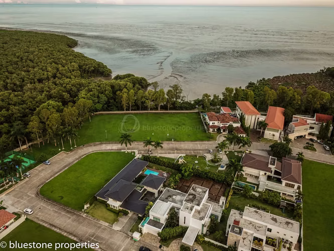 Costa del Este - Frente al Mar - 1,470 - 1,470,000