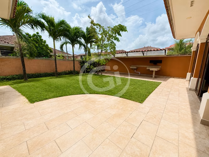 Venta Casa Sunset Coast – Remate bancario