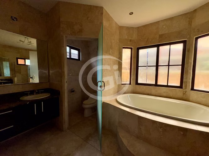 Venta Casa Sunset Coast – Remate bancario