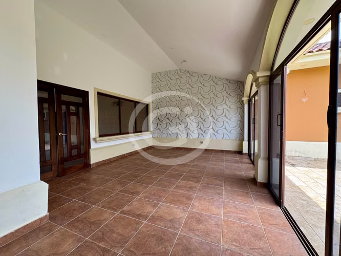 Venta Casa Sunset Coast – Remate bancario