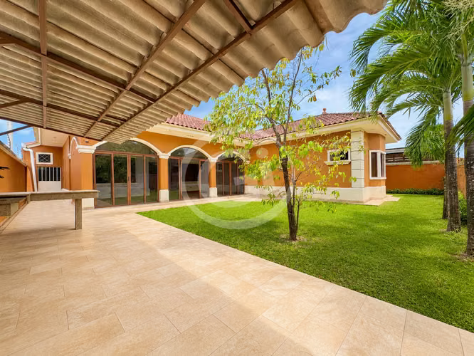 Venta Casa Sunset Coast – Remate bancario