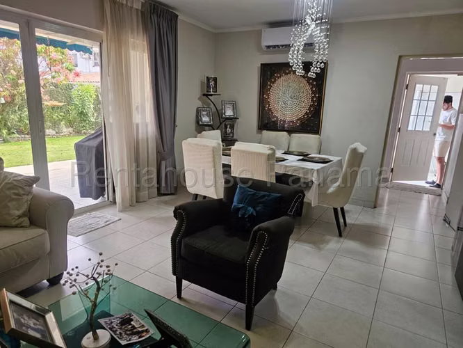 Venta de Casa en Versalles BDP