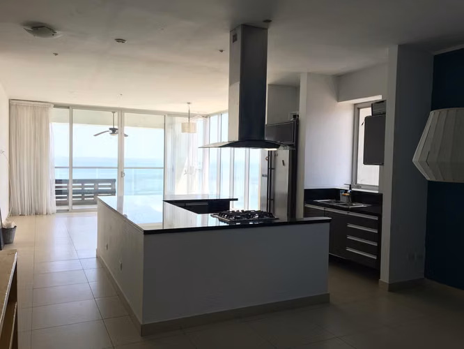 Se Vende Apartamento en Avenida Balboa YDU