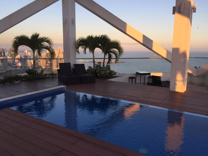 Se Vende Apartamento en Avenida Balboa YDU