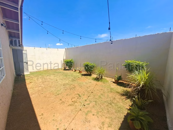 Se Vende Casa en Cerro Azul YDU