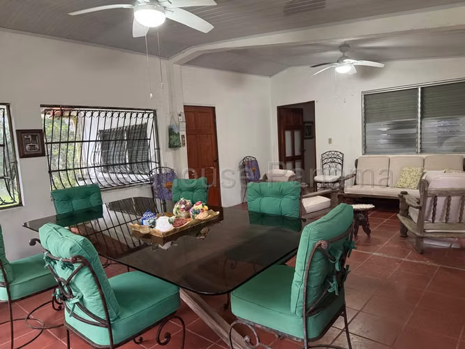 Se Vende Casa en Cerro Azul YDU