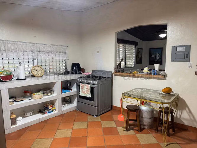 Se Vende Casa en Cerro Azul YDU