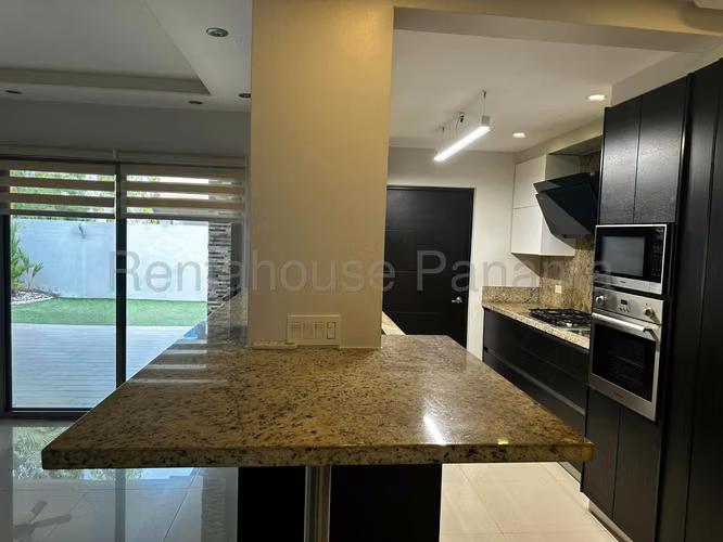Se Vende Casa en Panama Pacifico YDU