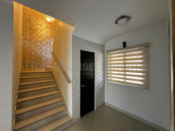 Se Vende Casa en Panama Pacifico YDU