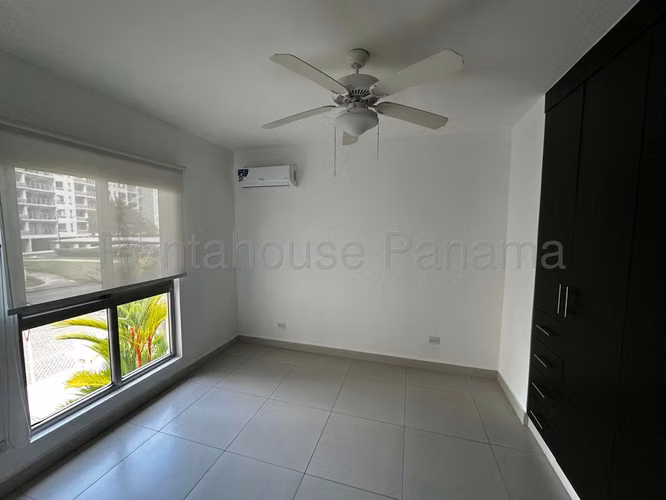 Se Vende Casa en Panama Pacifico YDU