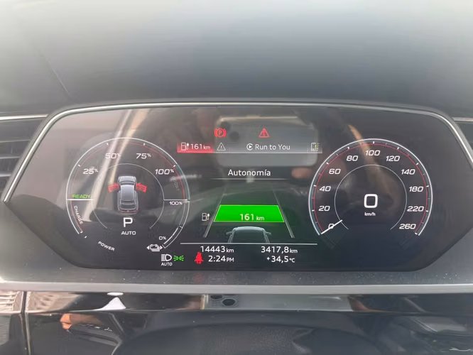 Audi Q8 E-Tron 2025 COMO NUEVO