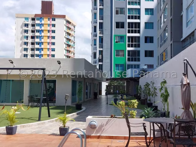 Apartamento en Venta en San Francisco MPM 25-7583