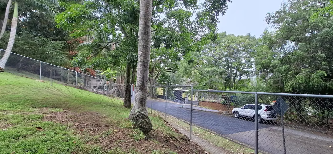 VENTA TERRENO R1D2 EN ANCON 26ML4709