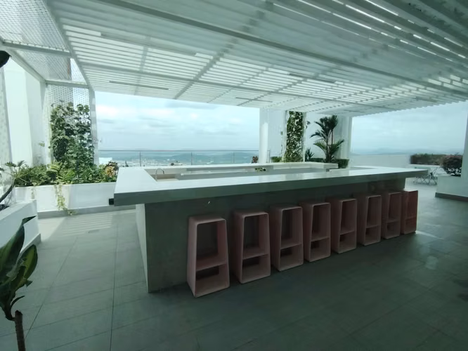 Lujoso Apartamento Frente al Mar | Bella Vista | Piso Alto - Imagen 9