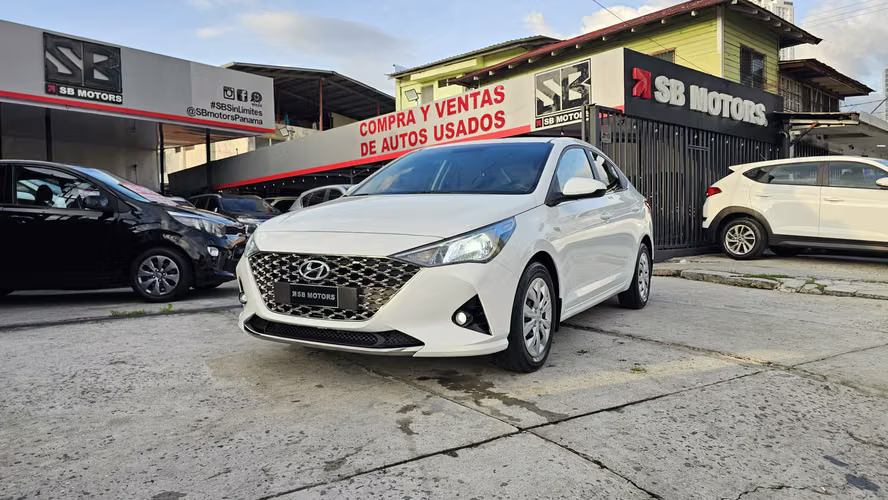 HYUNDA ACCENT, AÑO 2022