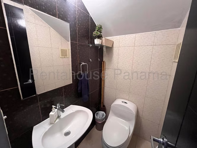 Se Vende Casa en Brisas Del Golf MDV26-8626