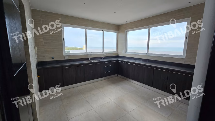 Venta de Apartamento en Ocean Waves Nueva Gorgona - Imagen 3