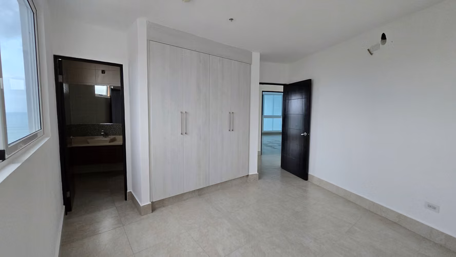Venta de Apartamento en Ocean Waves Nueva Gorgona