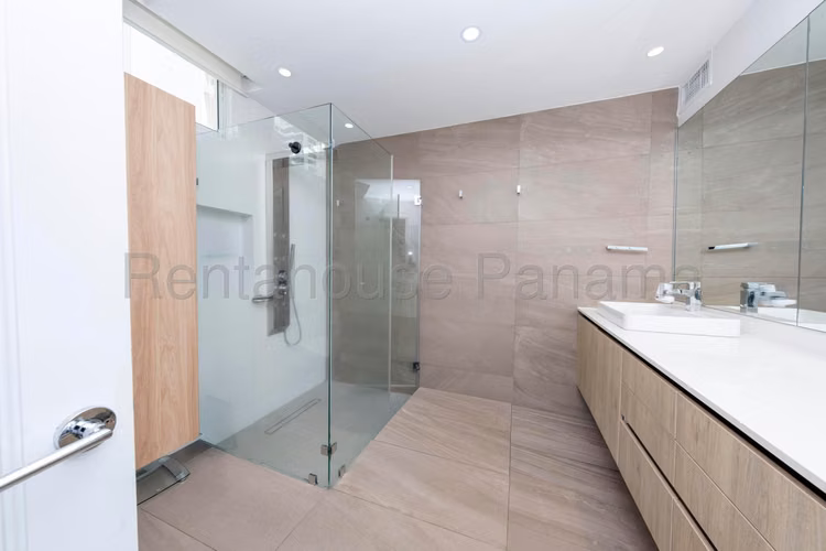 Venta de Apartamento en Paitilla Ph Peninsula NS