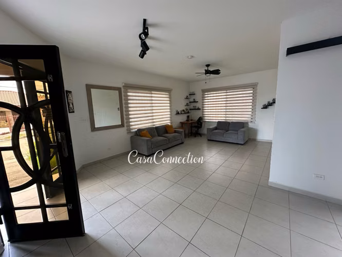 SE ALQUILA CASA AMOBLADA EN ALGARROBOS - Imagen 14