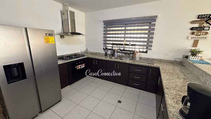 SE ALQUILA CASA AMOBLADA EN ALGARROBOS - Imagen 6