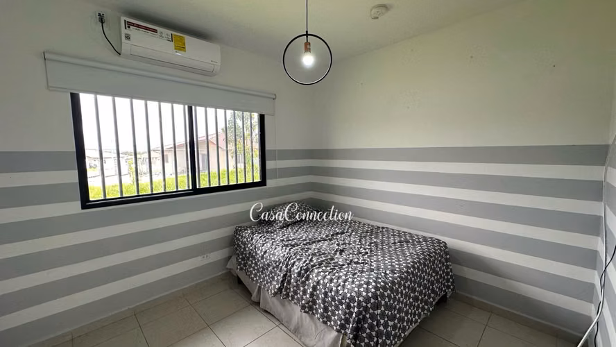 SE ALQUILA CASA AMOBLADA EN ALGARROBOS - Imagen 13