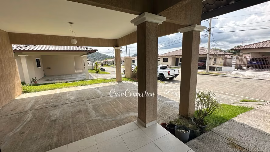 SE ALQUILA CASA AMOBLADA EN ALGARROBOS - Imagen 3