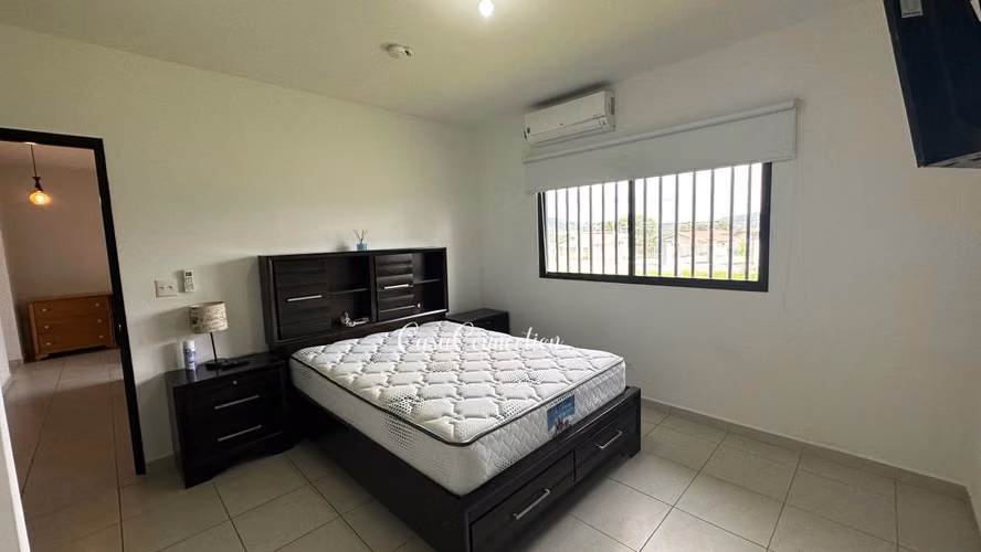 SE ALQUILA CASA AMOBLADA EN ALGARROBOS - Imagen 12
