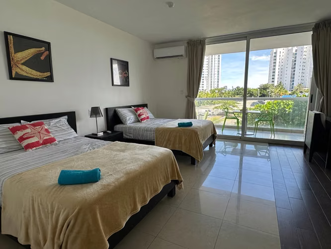 Apartamento en venta en Playa Blanca, PH Tower Center